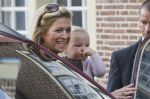 Apeldoorn 2 November 2008 Op paleis het Loo is vandaag de jongste zoon van Prins Bernhard en Prinses Annette gedoopt 
Op de foto Prinses Maxima met Prinses Arianne