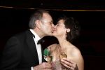 Rotterdam 20 april 2008
Premiere Les Miserables in het nieuwe luxor . Rob de Nijs met zijn vriendin Henriette toasten met Champagne. Rob heeft zijn hand in het gips
Peter Smulders bv