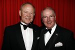 Zeist 27 december 2008
45 jarig artiesten jubileum van Ronnie Tober in he Fygi theater. Ronnie met Jan Jochems
Peter Smulders bv