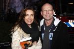 Amsterdam 10 december 2008
Beau v Erven Dorens springt in de Amstel van de mager brug ivm het uitkomen van zijn nieuwe boek. De Politie haalt hem uit het water. 
Sjoerd Pleijsier met vriendin Kathleen Vahl
Peter Smulders bv