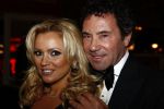 Amsterdam 11 december 2008
Openings en VIP avond van de Miljonairsfair in de Rai. Ronnie Rosenbaum met Tatjana
Peter Smulders bv