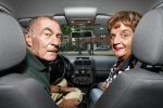 Den Haag 20 juni 2008
Ien en Theo Borg bij hun auto. 
Vanwege de hoge benzineprijs kunnen ze bijna geen auto meer rijden