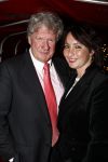 18 December 2008 Kerst/Nieuwjaarsborrel Princess
Willibrord Frequin met zijn vrouw
Foto Peter Smulders BV Eindhoven