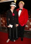 Amsterdam 10 oktober 2008
Premiere Sunset Boulevard in Carre. Willibrord Frequin met vrouw Susan
Peter Smulders bv