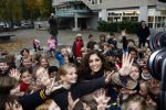 Amsterdam 5 november 2008
Yolanthe Cabau v Kasbergen op school met kinderen voor goed doel Stop kindermisbruik.
Peter Smulders bv