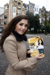 Amsterdam 5 november 2008
Yolanthe Cabau v Kasbergen op school met kinderen voor goed doel Stop kindermisbruik.
Peter Smulders bv