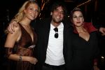 Amsterdam 21 december 2008
House warm party van Jan Smit en Yolanthe Cabau v Kasbergen. Iedereen is verkleed in kleding uit sprookjes. cameraman Jaap met 2 dames
Peter Smulders bv