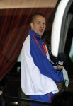 Noordwijk en Schiphol 19 mei 2010
Vertrek Nederlands elftal met vrouwen en kinderen naar Oostenrijk voor trainingskamp ivm WK voetbal. Ron Vlaar met zijn vrouw Stepahnie en kindje
Peter Smulders bv
