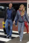 Ibiza 3 mei 2010
Estelle Gullit haalt haar man Ruud  op van het vliegveld op een regenachtig ibiza.
Peter Smulders bv