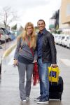 Ibiza 3 mei 2010
Estelle Gullit haalt haar man Ruud  op van het vliegveld op een regenachtig ibiza.
Peter Smulders bv