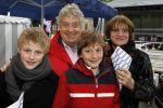 Breda 12 mei 2010
Feestje princess in Breda. Tony Eyk met vrouw kleinzoon en een vriendje
Peter Smulders bv