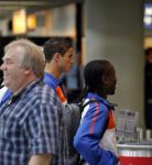 Noordwijk en Schiphol 19 mei 2010
Vertrek Nederlands elftal met vrouwen en kinderen naar Oostenrijk voor trainingskamp ivm WK voetbal. Vurnon Anita
Peter Smulders bv