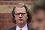 Amsterdam 27 mei 2011
Andre Rieu met op de achtergrond zijn zoon pierre.
Peter Smulders bv