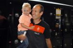 Schiphol 10 juni 2011
Nederlands elftal arriveert op schiphol. Arjen Robben met vrouw en kinderen
Peter Smulders bv