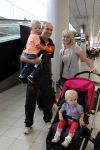 Schiphol 10 juni 2011
Nederlands elftal arriveert op schiphol. Arjen Robben met vrouw en kinderen
Peter Smulders bv