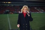 Eindhoven, 4 December 1990
Corry Konings tijdens een optreden in het PSV stadion
Foto Peter Smulders BV