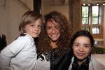 Amsterdam, 12 Mei 2011 Presentatie Magazine BASTA
Fajah Lourens met haar kinderen
Foto Peter Smulders BV