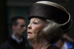 Amsterdam 26 mei 2011
Koningin Beatrix opent expositie van kunst op de apollolaan. Jan Cremer begeleidt haar.
Peter Smulders bv