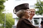 Amsterdam 26 mei 2011
Koningin Beatrix opent expositie van kunst op de apollolaan. Jan Cremer begeleidt haar.
Peter Smulders bv