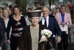 Amsterdam 26 mei 2011
Koningin Beatrix opent expositie van kunst op de apollolaan. Jan Cremer begeleidt haar.
Peter Smulders bv