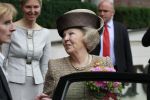Amsterdam 26 mei 2011
Koningin Beatrix vertrekt bij het Hilton Hotel.
Peter Smulders bv