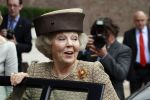 Amsterdam 26 mei 2011
Koningin Beatrix vertrekt bij het Hilton Hotel.
Peter Smulders bv