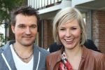 Volendam, 18 Oktober 2010
Uitreiking nieuwe Cd van de band Mon Amour
Zangeres Linda Schilder met zanger Peter de Haan
Foto Peter Smulders BV