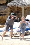 ibiza 5 mei 2011
Marco Borsato met zijn vrouw Leontine en kinderen Jada Senna en Luca op vakantie op ibiza . Ook de aupair is mee.
Peter Smulders bv