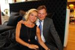 Laren 16 mei 2011
Opening Hastens winkel door oa Mariska v Kolck en haar nieuwe vriend Edgar Peer.
Peter Smulders bv