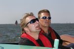 Lemmer, 4 Juli 2011
De SKS skutsjes zijn samen met de skutsjes uit de A-klasse van de IFKS ingedeeld in Klasse 1 Als fotograaf aan boord van de STRIIDBER met schipper Siebo Zijsling | uit Ijlst
Foto Peter Smulders BVâ€¨ (2-2-7)