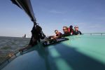 Lemmer, 4 Juli 2011
De SKS skutsjes zijn samen met de skutsjes uit de A-klasse van de IFKS ingedeeld in Klasse 1 Als fotograaf aan boord van de STRIIDBER met schipper Siebo Zijsling | uit Ijlst
Foto Peter Smulders BVâ€¨ (2-2-7)