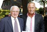 Cromvoirt 11 juni 2011
Verjaardsagsfeestje Albert Verlinde en Onno Hoes ( beide 50 jaar oud geworden)
bij hun huis / boerderij. Thierry en de Vroedt
Peter Smulders bv