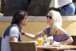 ibiza 6 juni 2011
Vivian Reys met haar nieuwe spaanse vriend .
Peter Smulders bv
