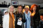 Muiden 11 jjuni 201Angela Groothuizen ontvangt prijs uit handen van Katja Schuurman voor haar inzet in mamacash. Vivian Boelen
Peter Smulders bv
