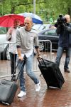 Amsterdam 4 juni 2012
Vertrek Nederlands elftal v.a. het Hilton hotel naar het EK in Oekraine en Polen.
Arjen Robben met zijn vrouw en kinderen
Peter Smulders bv