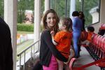 Lausanne, 17 en 18 Mei 2012
Trainingskamp Nederlands elftal op weg naar EK 2012
Robin v Persie samen met zijn vrouw Bouchra v Persie en hun kinderen
Foto Peter Smulders BV