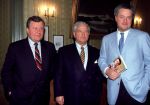 Abraham Mosczkowits. Max Mosczkowits en David Mosczkowits


PETER SMULDERS BV
