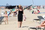 Noordwijk 26 m ei 2012
Connie Breukhoven met dochter Shanna en kleinkinderen Semmy en Soraiya op het strand bij hotel huis ter duin.
Peter Smulders bv