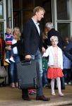 Amsterdam 4 juni 2012
Vertrek Nederlands elftal v.a. het Hilton hotel naar het EK in Oekraine en Polen.
Dirk Kuyt met zijn gezin
Peter Smulders bv