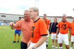 Amsterdam 1 juni 2012
Voetbaltournooi Johan Cruijff foundation in het olympisch stadion .
oa Johan Cruijff John Ewbank Thomas Acda Aron Winter Brian Roy Tonnie Bruins Slot Ronald de Boer William Spaay Najib Amhali Edwin v d Sar Raoul Heertje en Rohan Marley ( zoon Bob Marley) deden mee.
Peter Smulders bv