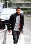 Amsterdam 4 juni 2012
Vertrek Nederlands elftal v.a. het Hilton hotel naar het EK in Oekraine en Polen.
Gregory van der Wiel
Peter Smulders bv