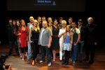 Amsterdam 31 mei 2012
Joop v d Ende presenteert de cast van de Andre Hazes musical met oa Martijn Fischer (Andre) Chantal janzen ( Rachel) Cees Geel Hajo Bruins en Doris Baaten. Regie is in handen van Ruut Weissman en Kees Prins. Presentatie was in het nieuwe de la mar theater.
Peter Smulders bv