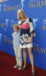 Rotterdam, 16 Juni 2012
Premiere Musical Little Mermaid in het Nieuwe Luxor theater
Irene Moors met zoon Tijn
Foto Peter Smulders BV