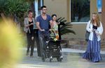 ibiza 2 mei 2012
Jan Kooijman achter de kinderwagen met zijn dochter en vriendin tijdens opnames verliefd op ibiza alsmede Sanne Vogel en Kim Feenstra.
Peter Smulders bv