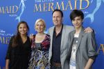 Rotterdam, 16 Juni 2012
Premiere Musical Little Mermaid in het Nieuwe Luxor theater
Jochem v Gelder  met zijn gezin
Foto Peter Smulders BV