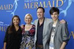 Rotterdam, 16 Juni 2012
Premiere Musical Little Mermaid in het Nieuwe Luxor theater
Jochem v Gelder  met zijn gezin
Foto Peter Smulders BV