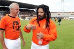 Amsterdam 1 juni 2012
Voetbaltournooi Johan Cruijff foundation in het olympisch stadion .
oa Johan Cruijff John Ewbank Thomas Acda Aron Winter Brian Roy Tonnie Bruins Slot Ronald de Boer William Spaay Najib Amhali Edwin v d Sar Raoul Heertje en Rohan Marley ( zoon Bob Marley) deden mee.
Peter Smulders bv
