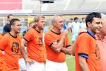 Amsterdam 1 juni 2012
Voetbaltournooi Johan Cruijff foundation in het olympisch stadion .
oa Johan Cruijff John Ewbank Thomas Acda Aron Winter Brian Roy Tonnie Bruins Slot Ronald de Boer William Spaay Najib Amhali Edwin v d Sar Raoul Heertje en Rohan Marley ( zoon Bob Marley) deden mee.
Peter Smulders bv