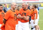 Amsterdam 1 juni 2012
Voetbaltournooi Johan Cruijff foundation in het olympisch stadion .
oa Johan Cruijff John Ewbank Thomas Acda Aron Winter Brian Roy Tonnie Bruins Slot Ronald de Boer William Spaay Najib Amhali Edwin v d Sar Raoul Heertje en Rohan Marley ( zoon Bob Marley) deden mee.
Peter Smulders bv