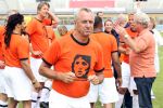 Amsterdam 1 juni 2012
Voetbaltournooi Johan Cruijff foundation in het olympisch stadion .
oa Johan Cruijff John Ewbank Thomas Acda Aron Winter Brian Roy Tonnie Bruins Slot Ronald de Boer William Spaay Najib Amhali Edwin v d Sar Raoul Heertje en Rohan Marley ( zoon Bob Marley) deden mee.
Peter Smulders bv